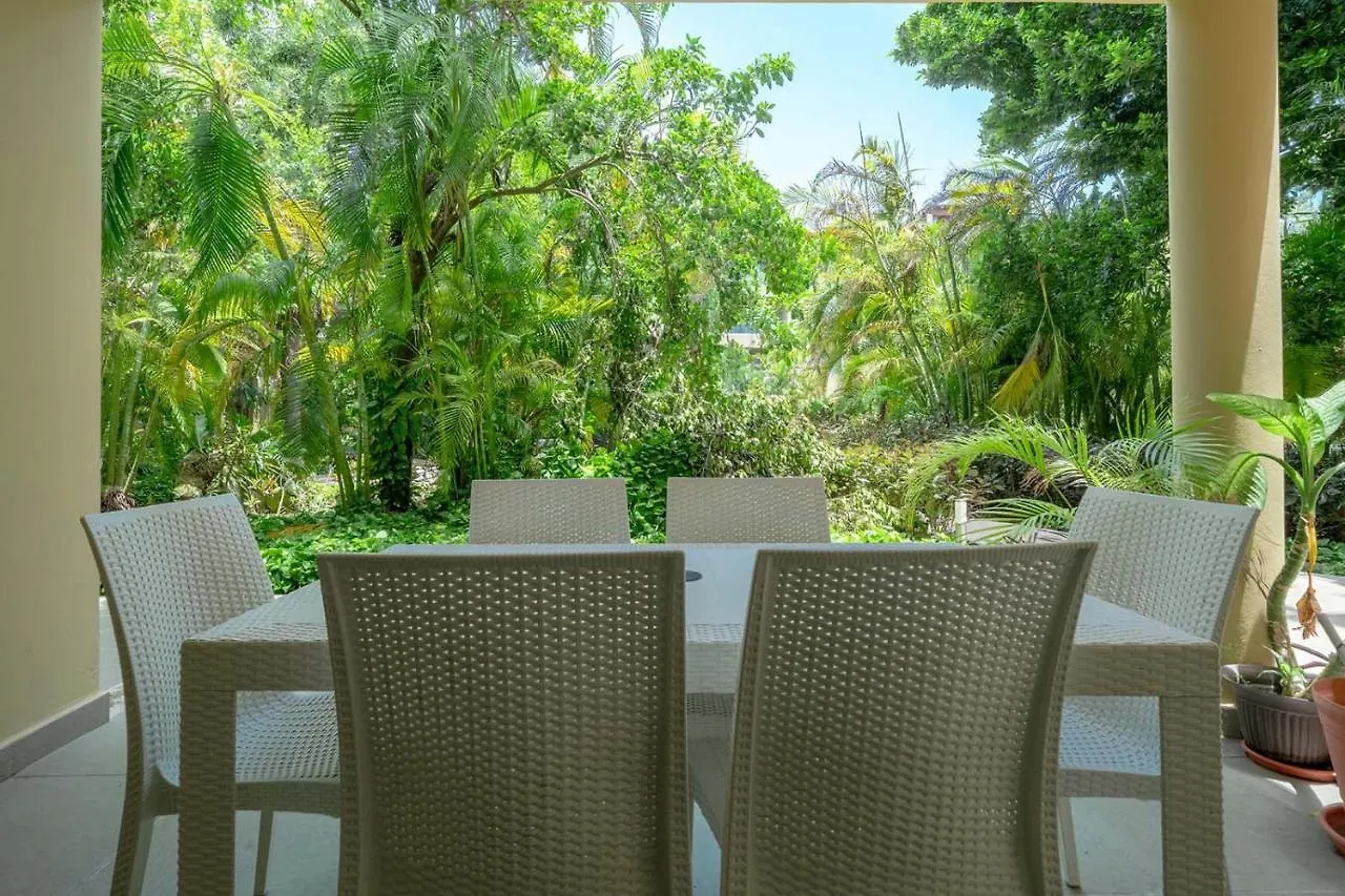 Condo Valentine 5 Star, 4 Pools, Gym, Concierge Services, 24-Hr Security Playa del Carmen 0*,