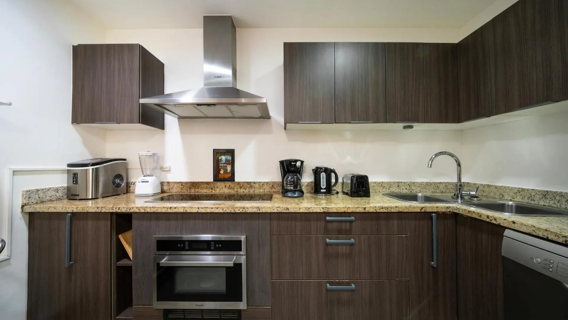 Holiday home Condo Valentine 5 Star, 4 Pools, Gym, Concierge Services, 24-Hr Security Playa del Carmen