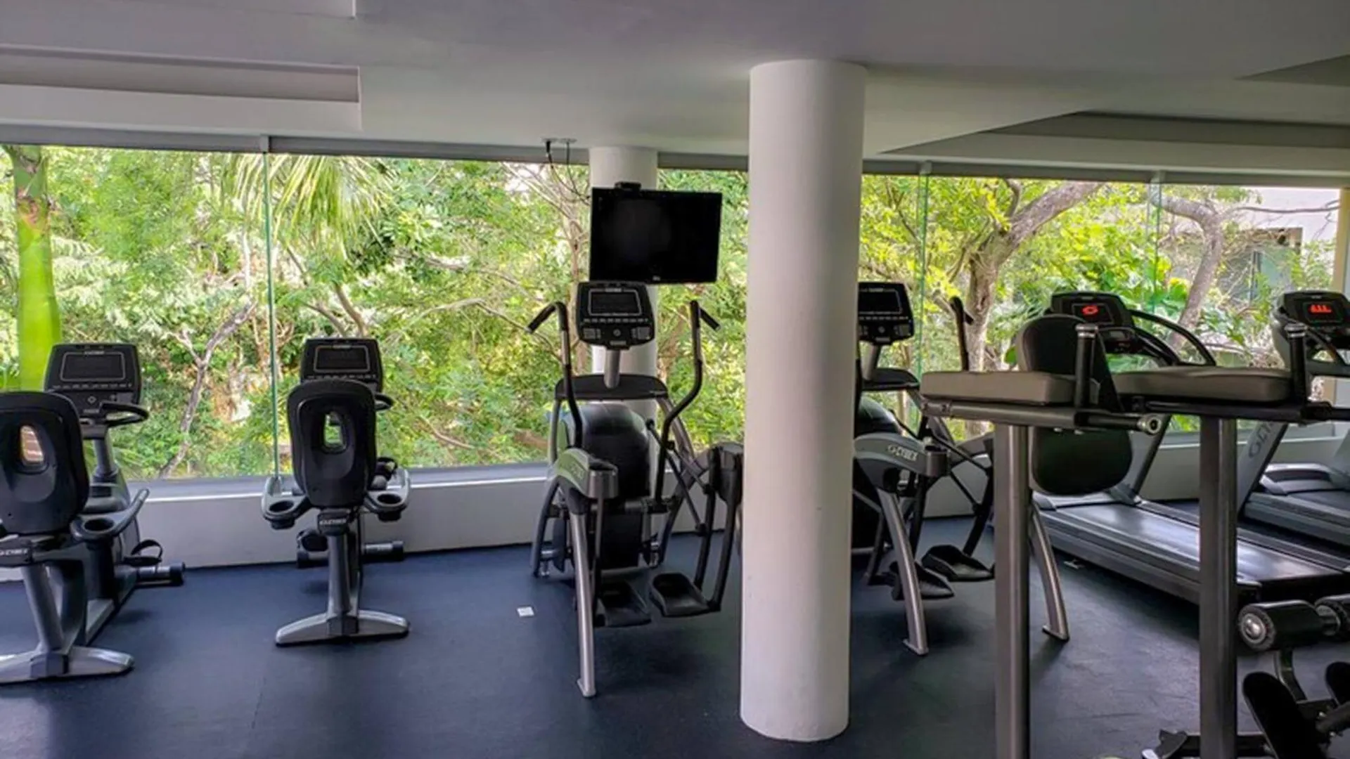 Condo Valentine 5 Star, 4 Pools, Gym, Concierge Services, 24-Hr Security プレヤデルカーメン メキシコ